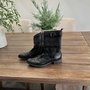 NWOT Sundance boots